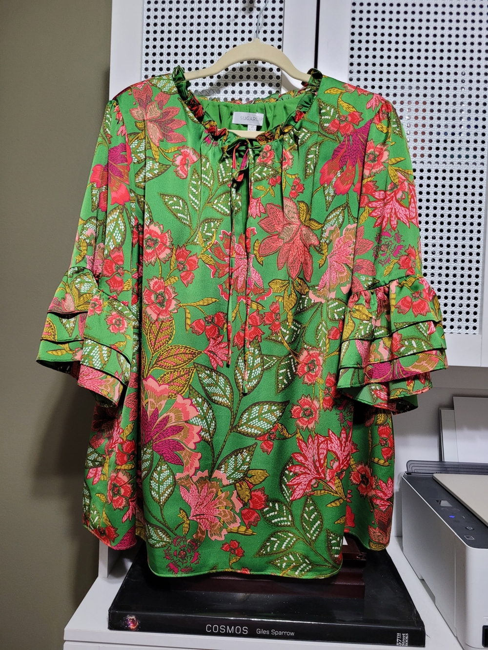 Sugarlips Tropical Green Floral Ruffle Sleeve Blouse